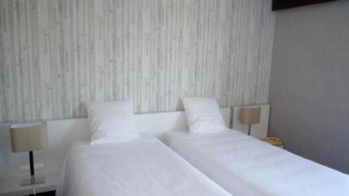 Hyp'Hotel Saint-Marcellin  Værelse billede